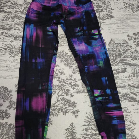 Calvin Klein Performance Quick Dry Multi Color Work Out Pants Size S EUC - Picture 2 of 5